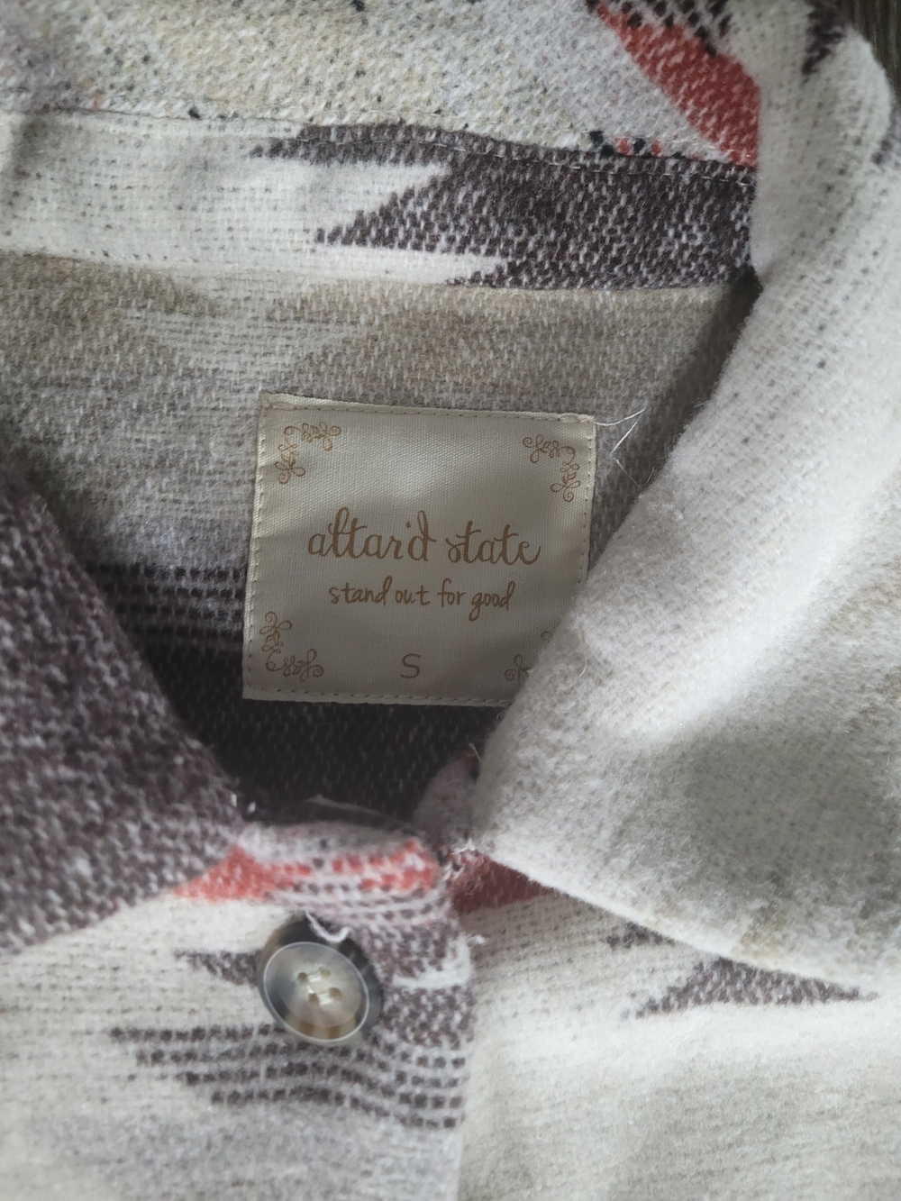 Aztec Print Button-Up Shacket - Cream, Gray & Rust - Picture 4 of 5